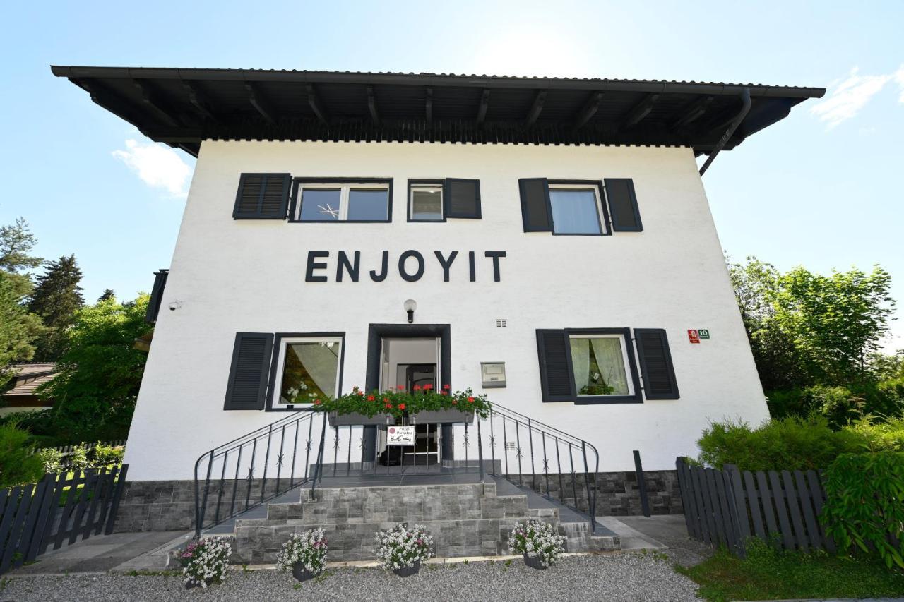 Enjoyit Velden West 호텔 Selpritsch 외부 사진